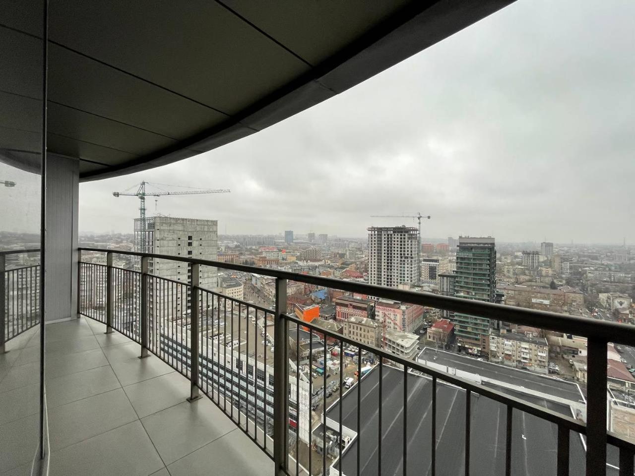 Мост Сити Видовая Dnipro Exterior foto